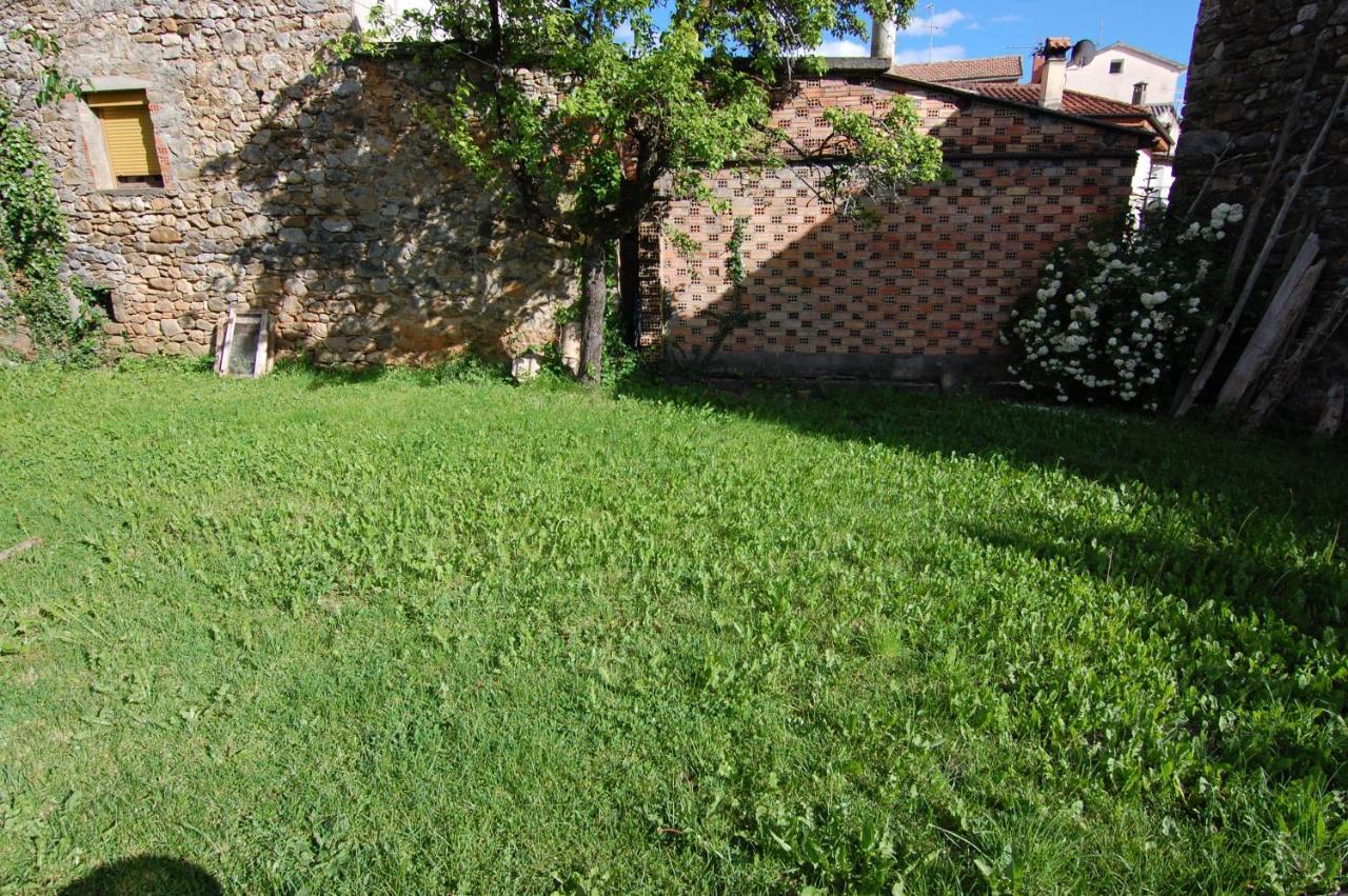 Apartamento El Fenal De Turmo Casa Rural "El Capricho De Nieves" Laspuña Eksteriør billede